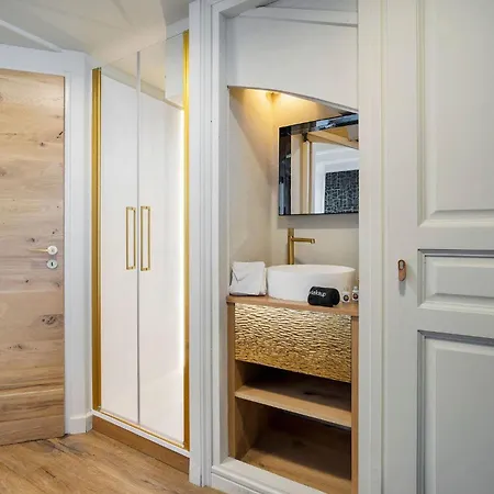 Apartment Luxurious With Ski-in And Out Access In Centre Toulouse